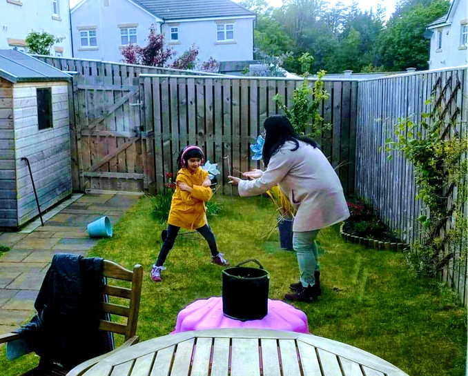 MOVEprogramme's tweet photo. Thank you @Team_Oaklands for this fantastic update 👏 Rebecca has made great progress and can now stand on her own - well done! 🤩

How are you helping to support #MOVEatHome? Let us know! https://t.co/fr9oUDxGbx