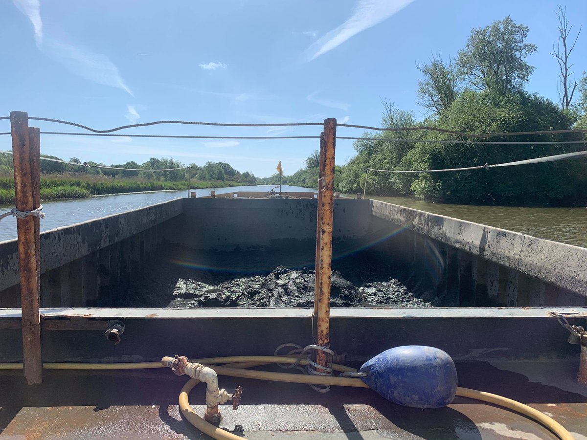 BroadsAuth's tweet photo. Below is an eye-level view from one of our mud wherries that are dredging Oulton Dyke.

We have had many people swimming in the middle of the channel here, which is dangerous as you are not visible to our staff. 

Please swim to the right and always wear visible clothing. https://t.co/ghebrZhu4v