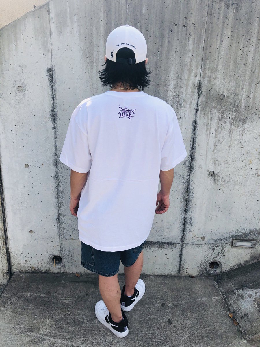 tamon_mori's tweet photo. [GROOVE FACTOR]

GrooveT(Yellow Groove Logo)
price¥2800

こちらに全カラー掲載中！
↓↓↓
shop account(Instagram)
https://t.co/67PHYThxst

6月よりこちらにて販売開始予定！
↓↓↓
https://t.co/0si11yzttL

#GrooveFactor
#GrooveT
#森多聞 https://t.co/Kk6dgjLxso