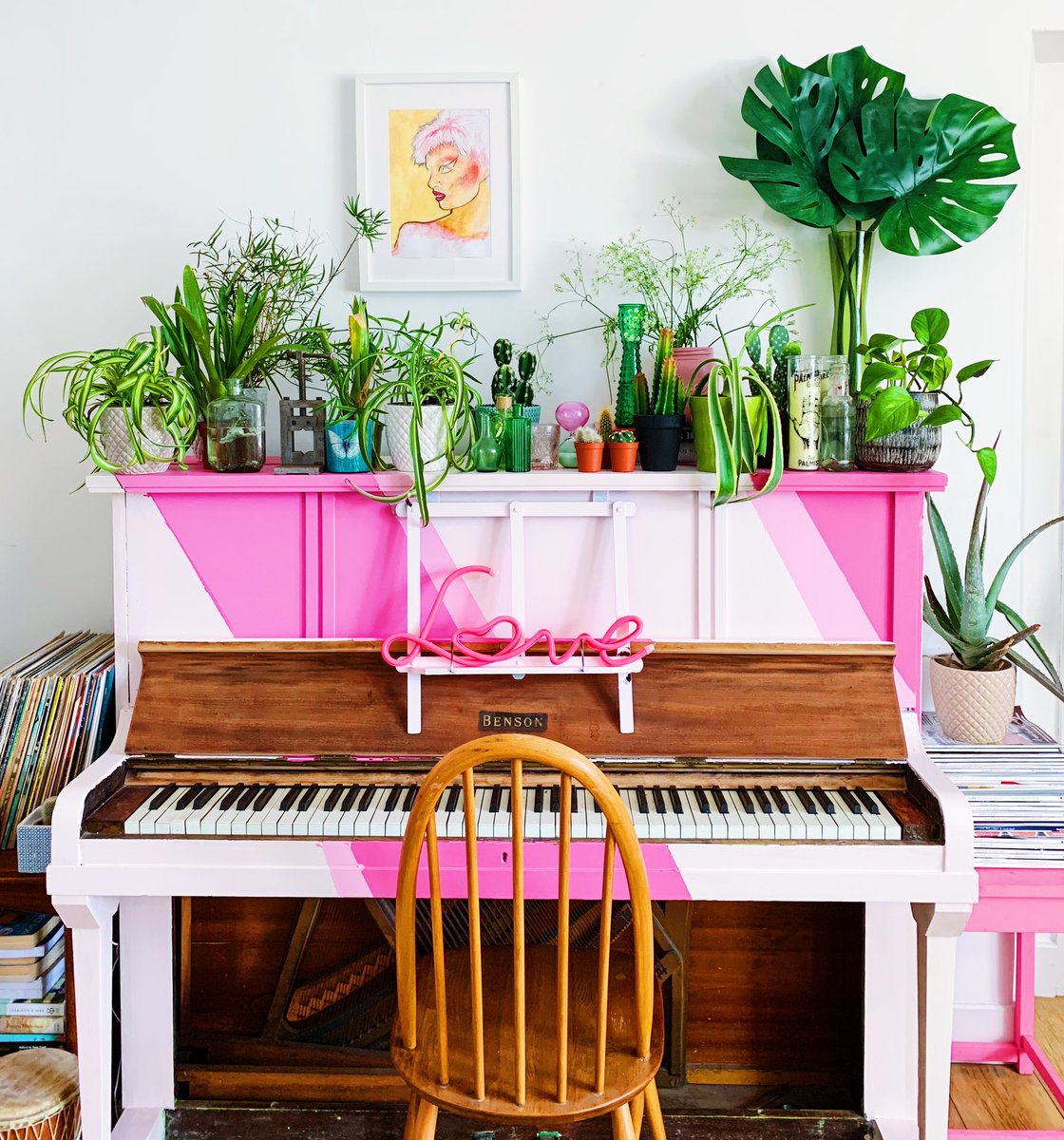 stashbuckle's tweet photo. I painted my piano pink in lock down because I believe most things should be pink. This design is inspired by David Bowie #bowie #6MusicArt @BBC6Music https://t.co/n5sa89RH6Q