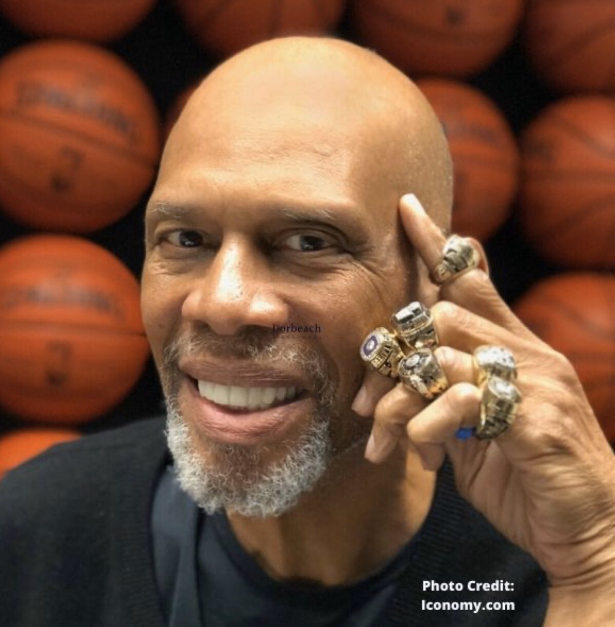 Kareem Abdul Jabbar on X NBATV SDinwiddie 25 Sending you NBA 6X Each decade has its G.O.A.T. My pick is Bill Russell. 11 NBA Championships has no match. https t amPDCXq61m X