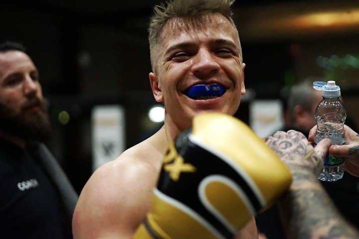 RDXSports's tweet photo. The calm before the storm 😉
#RDXsports #Champ #Boxing #RDXEquipments #StayinTrainin #FightTogether #S7Bazooka #ProGloves https://t.co/nFHAu7ni09