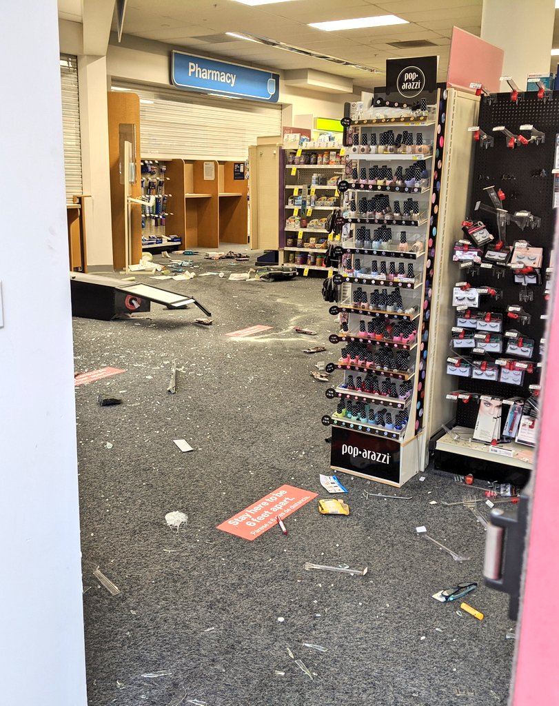 CVS appears to be one of the most heavily damaged/looted business on West Lake. From here, for 1st time this AM, I see the billowing smoke from the other end of Lake. Really an eery view of a city that was quite literally on fire overnight  #minneapolisriots  #GeorgeFloyd  @FOX9 – at  CVS pharmacy