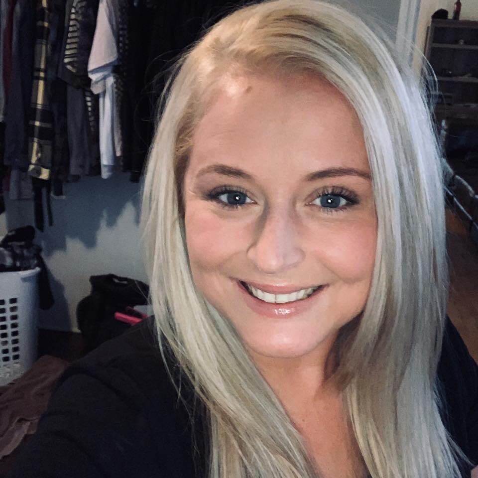 PheonixFoto's tweet photo. #karens the new face of racism , #GeorgeFloyd death , this week #amycooper showed the world how Karen's let loose , meet @alyssanikola of brick New Jersey . Decided she's join the fun , when called out about it here's how she replied #blacktwitter #racist #whiteamerikkka #karen https://t.co/0MeqeYvriA