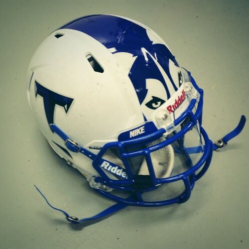 CoachPickettEV's tweet photo. VIRGINIA HS 🏈 HELMET BRACKET
@hshelmettourney

Final 4, Region C

View Bracket (Randomized Seeds): https://t.co/PFu2I4xMa7

Broadway vs Tuscarora
@BwayFB @TuskyFootball   
 
VOTE BELOW! RT to share!
~If poll isn’t showing, try access thru acct @CoachPickettCC https://t.co/9vqaaz4Qxy