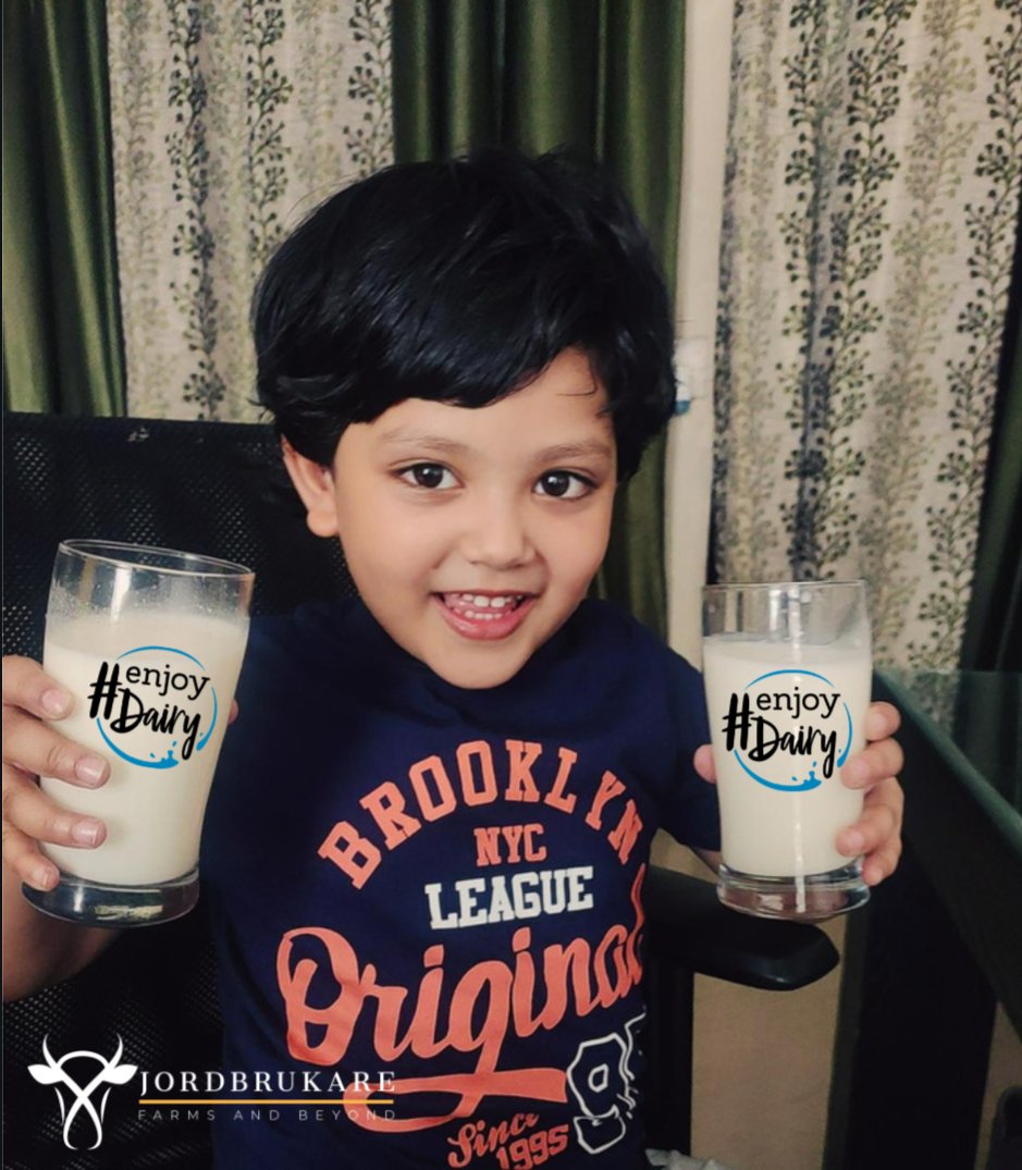 JordbrukareInd1's tweet photo. The celebration has already begun, #Kudos to our young champ Siddhima for taking the initiative.
#WorldMilkDay #EnjoyDairy #milkisgood #Jordbrukare #dairy #indiandairy https://t.co/Q9OM2JeeEz