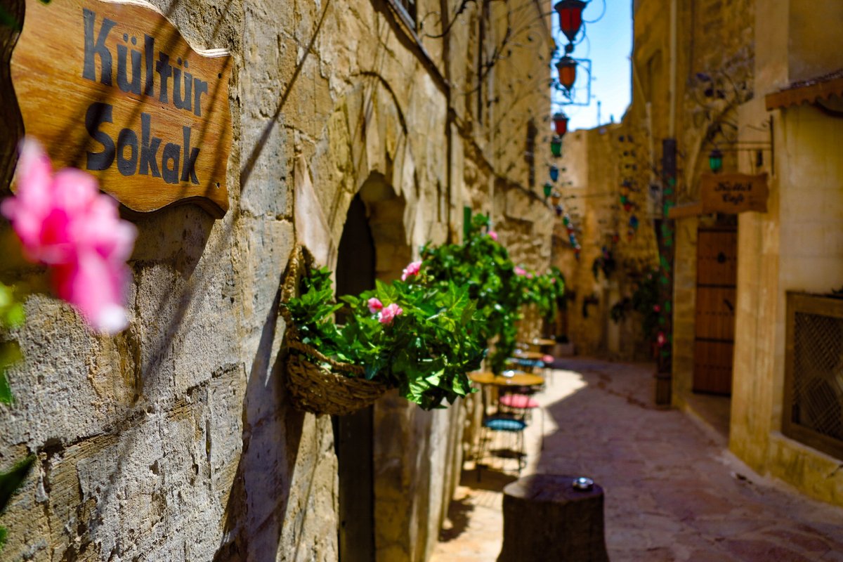 MardinTanitim's tweet photo. #Mardin Sokakları https://t.co/DuyA6SG5F7