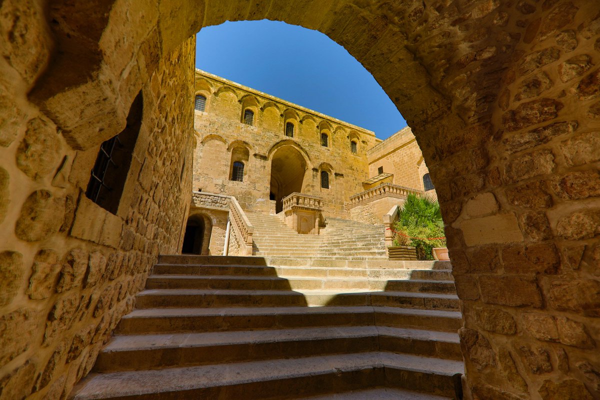 MardinTanitim's tweet photo. #Mardin #DeyrûlzafaranManastırı https://t.co/AuEeyYtGjC