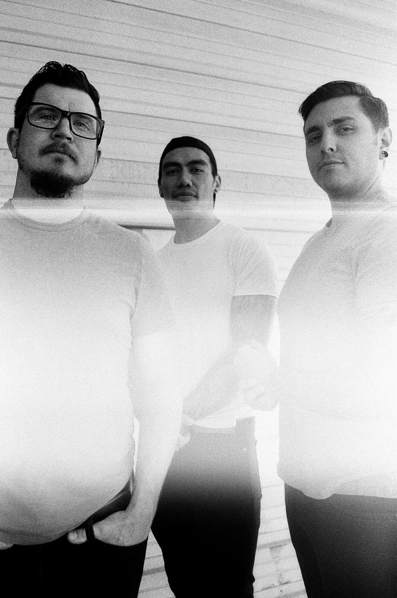 Damaged_Savage's tweet photo. Have you listened to Ch.1 “I am NULL” yet? Tell us what’s your favorite song and why?
.
📸credit: @kidsc0tt
.
#artist #new #music #punk #rock #metal #band #record #follow #damagedsavage #iamnull #lasvegas #rockband #rocknroll #guitarist #bassist #drummer #producer #retweet https://t.co/NQ1b8eDyPv