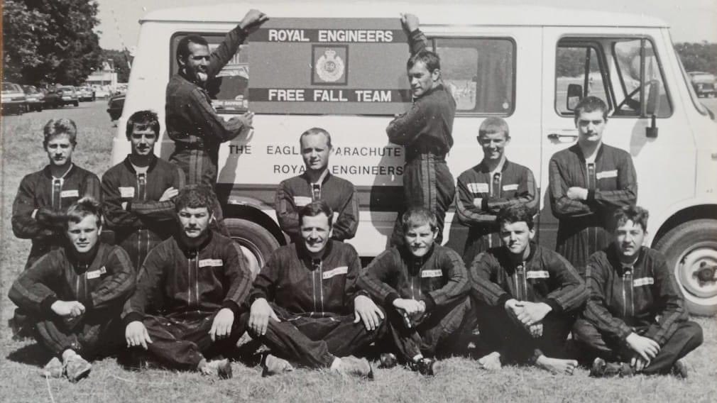 RE_Para_Team's tweet photo. #ThrowbackThursday Here’s a photo of the @Proud_Sappers Free Fall Team back in the early 80’s from what looks like RAPA?!
#lotsofhistory #50years #skydive https://t.co/kbqOHYEiKf