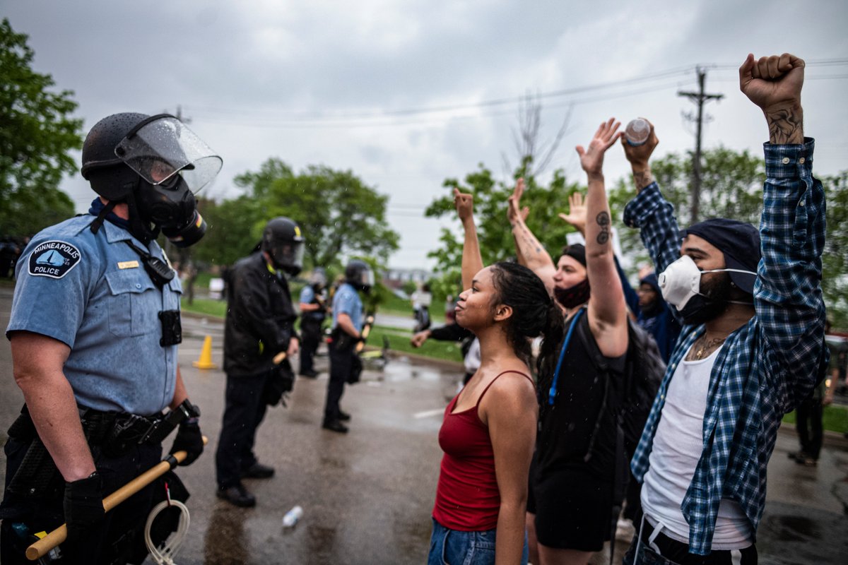 Убитые темнокожие. Миннеаполис США протесты полицейские. Полиция Миннеаполиса Флойд. Протесты в США.