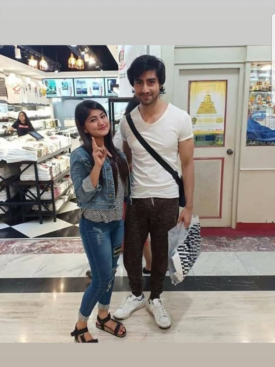 Later in the evening we got some of  #HarshadChopda pictures while shopping in thailand where fans met him and posted about it  #1YearOfHarshadChopdaInThailand