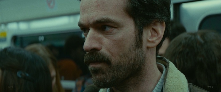 Happy Birthday to Romain Duris who\s now 46 years old. Do you remember this movie? 5 min to answer! 