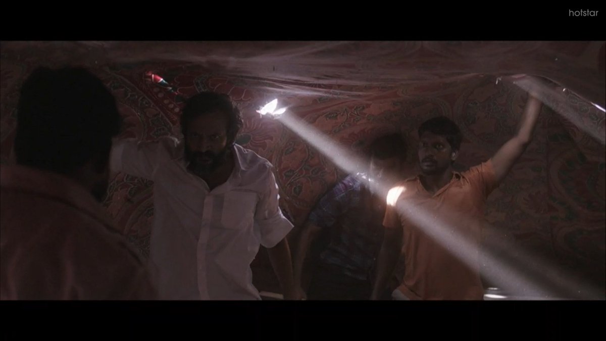 "En viswamam Guna Ku" - I think after watching several Interviews of Vetri over this scene, I again started believing in the happenings. Some just happened, you cannot claim your authority over them. To intricacies of shots, the idea of lighting, and Dhanush's honesty. Bravo!
