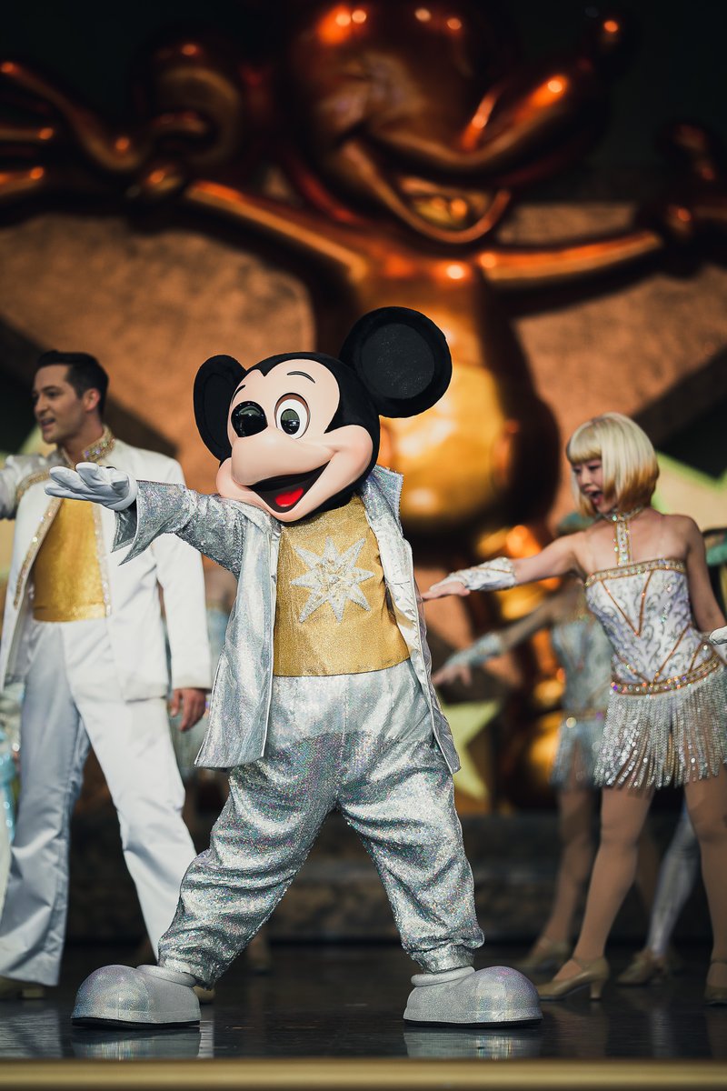 hy_421_d's tweet photo. 今日は調子が良いしワンマンも載せてしまうく���いの気分。
One Man's Dream Ⅱ — The Magic Lives On
——Mickey Mouse——
#tdr #disneyland #showbase https://t.co/nXFsnVuoU0