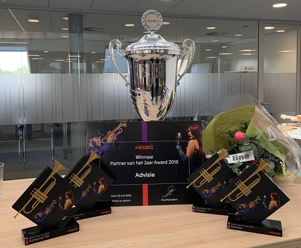 Advisie's tweet photo. Voor de allereerste keer werd de Exact Partner van het Jaar uitreiking online uitgezonden. De winnaar is: A D V I S I E !!
Daarnaast nog 3 prachtige prijzen: Salesoftheyear FocusSolutions en NewBusiness 
https://t.co/gYjwuUxnQQ

#Exact #Partneroftheyear2019 #Juistnu https://t.co/uoVLhar9R7