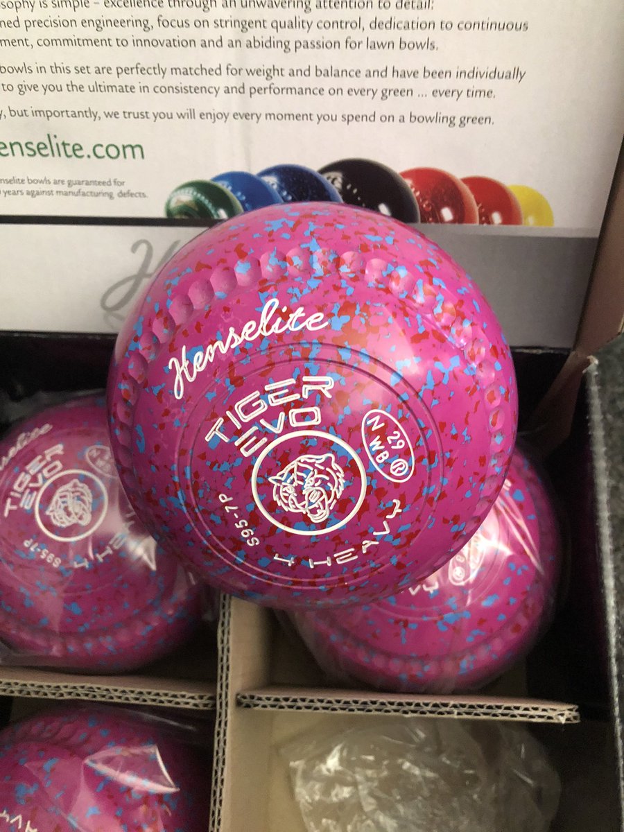 We still have 3 sets of Limited Edition Henselite “Flamingo” left in stock Tiger II - Size 4 Tiger Evo - Size 3 & 4 Price £335 - Free Delivery Please message us or ring 01354 740062 for more information