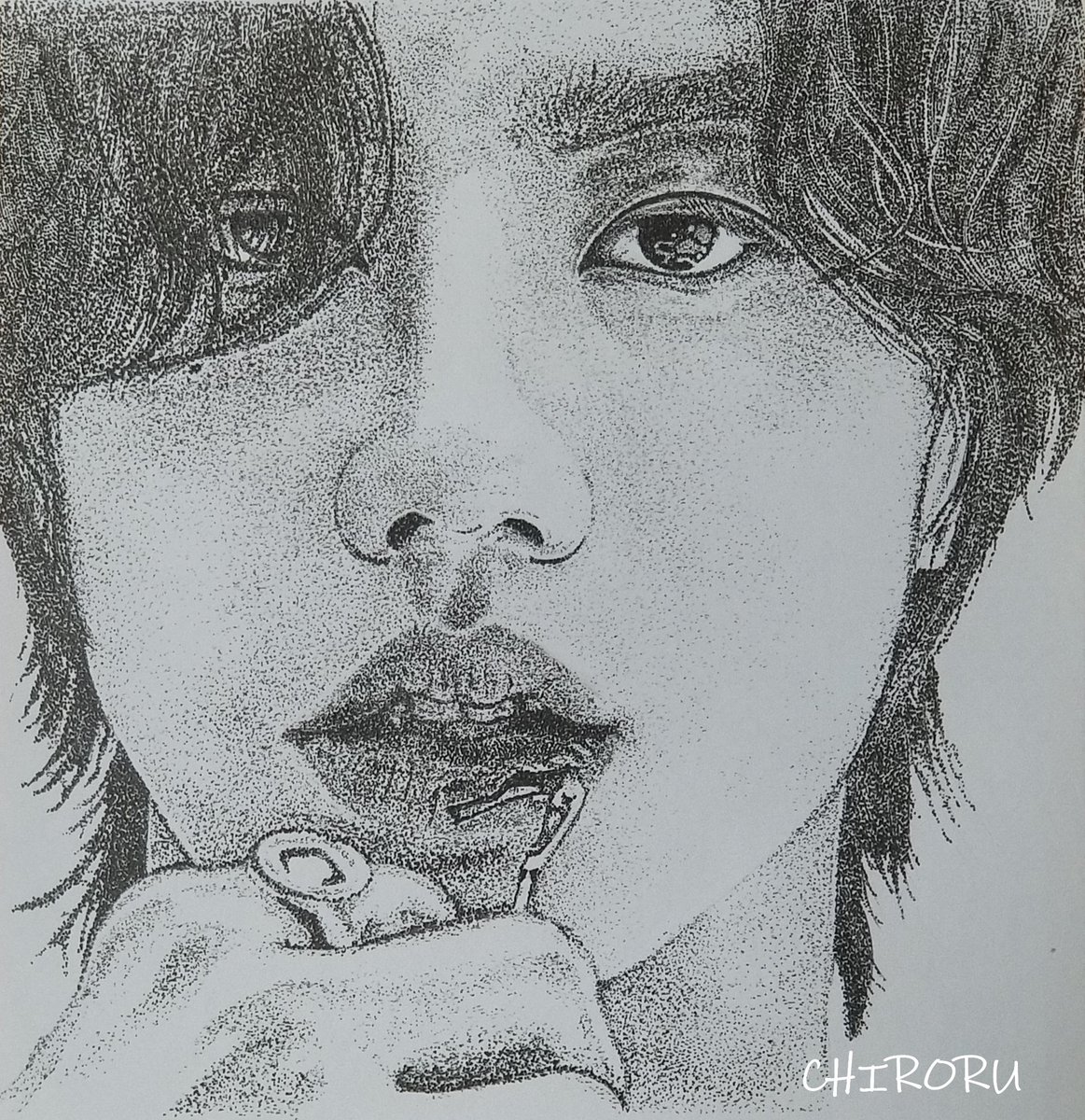 絵描き屋りゅうの点描画 今日の1点 龍点描画。 今日は、久しぶりの点描画で、手が引きつった為