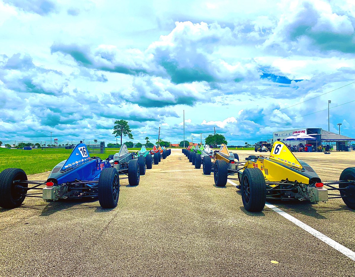 It felt great to get the first post lock-down event in the books with <a href="/LucasRaceSchool/">Lucas Oil School of Racing</a> these past 2 days! 😎

Next up: NCM in Kentucky in just under 2 weeks! There are still a couple of spots open for #AdvancedLapping! 🏁

lucasraceschool.com 

#LucasRaceSchool #Coaching