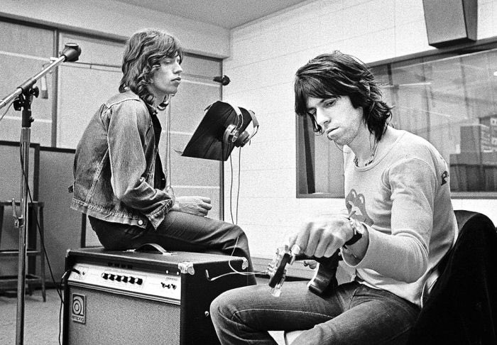 esimong's tweet photo. Keef and Mick

#Rock #KeithRichards #MickJagger #TheRollingStones https://t.co/AQH9l8WJJZ