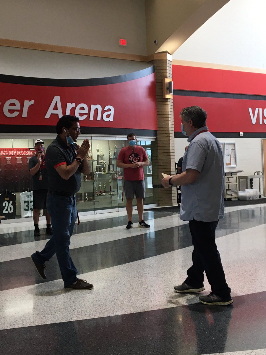 A retirement celebration for Archie Walker <a href="/GMHS/">す´×ω×`</a>. Thank you, Mr. Walker.  Boy, will you be missed! #igtbac <a href="/DrJaivir/">Dr. Jaivir Singh</a> @GarileeO <a href="/steve_petros/">Steve Petros</a> <a href="/nchristensen721/">Nancy Christensen</a>