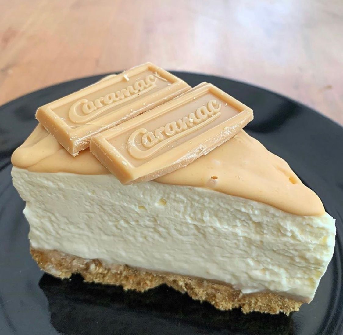 The Fashion Bible † tweet media