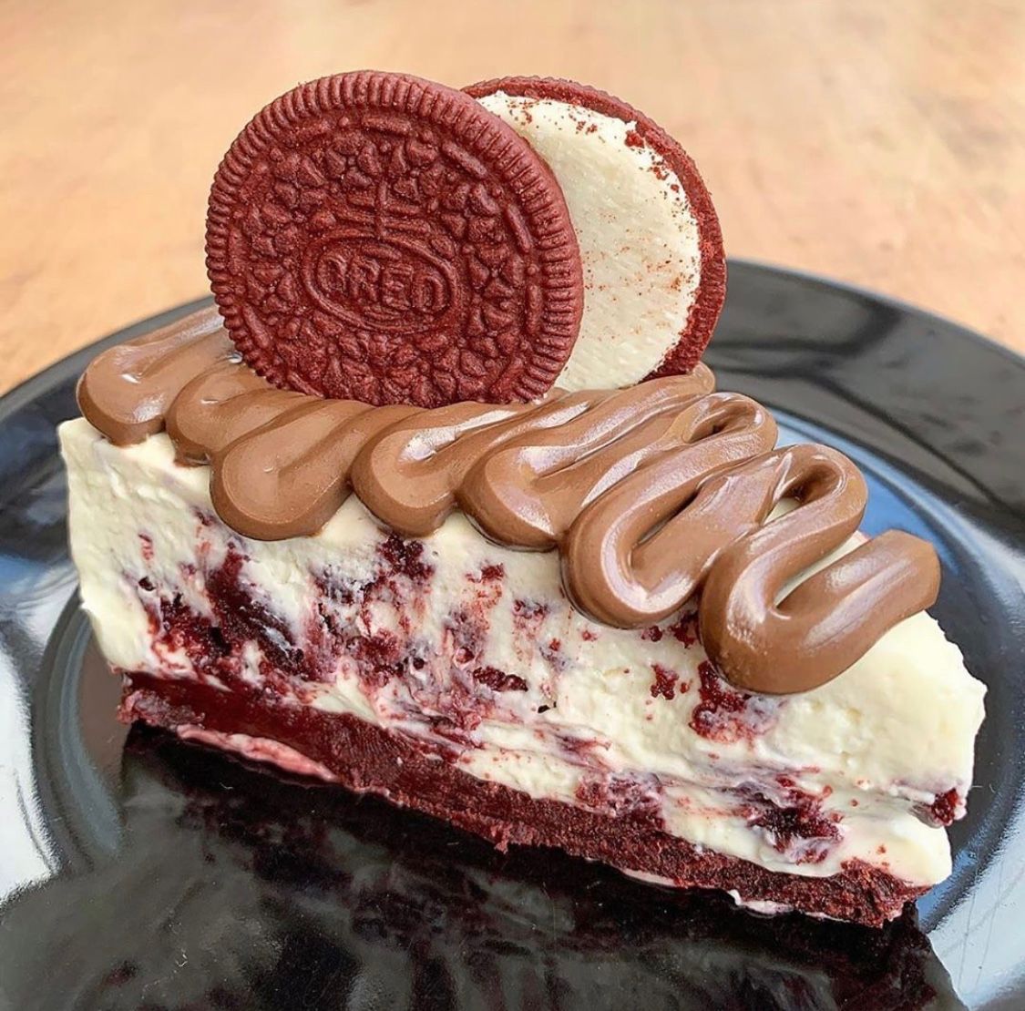 The Fashion Bible † tweet media