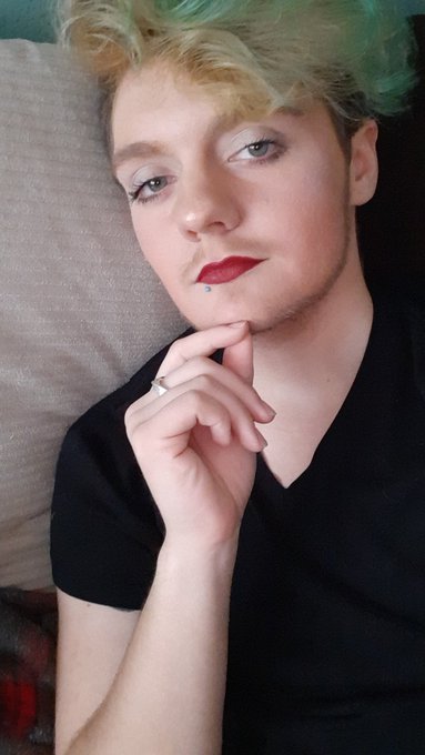 Not sure what I'm going to do today Now im sleepy and ready for a nap 🍑 https://t.co/lDVwr6DAvW<a href="/tag/queerdom"class="tags"><span>#queerdom</span></a>