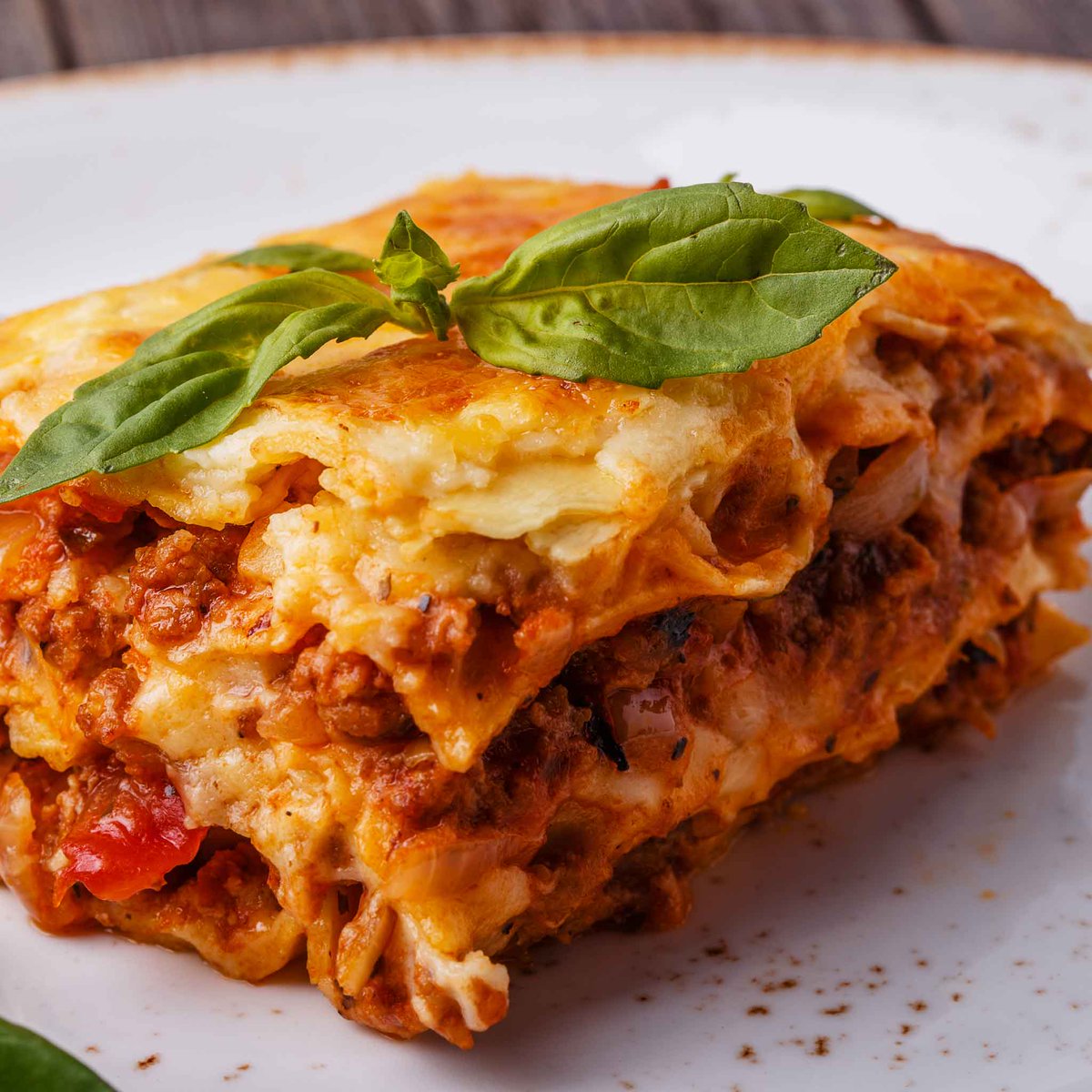 LesMargSJ's tweet photo. Next week's menu is Italian inspired -- Chicken Cacciatore, Meat &amp; Vegetarian Lasagnas. We also have Skirt Steak Niçoise Salad, Cauliflower Alfredo with Peas, homemade cookies, soups and more. Place your by Friday at 8pm for local SJ delivery on Monday. https://t.co/4M6UxH7dyN https://t.co/cxjIFwxM2E