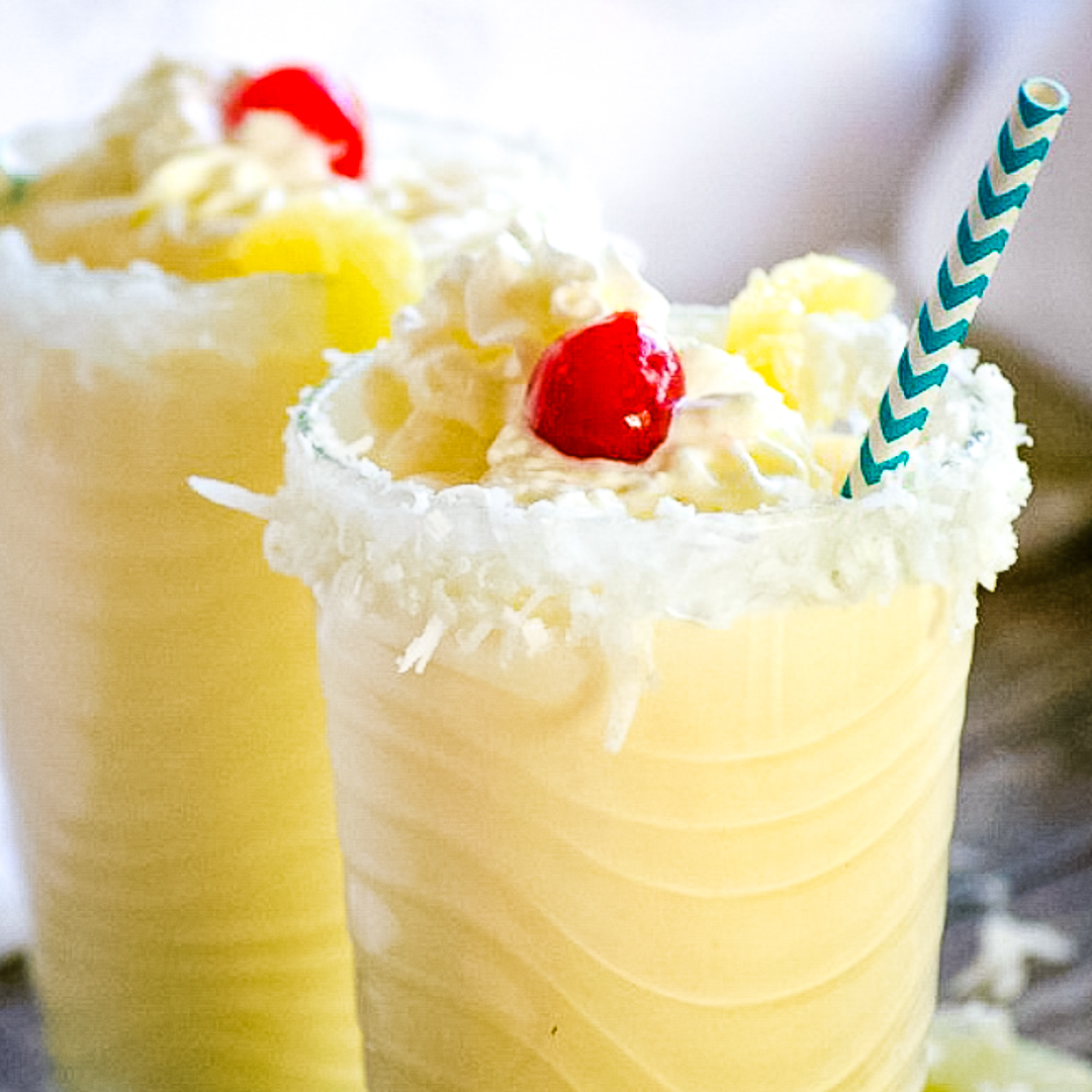 365DaysofBaking's tweet photo. It's Pina Colada Milkshake Thursday!!! Heard of it? Yeah, me neither, so I'm making it up. Figure by now we all deserve one (or maybe even two!). https://t.co/LIFMD5MCBv #easyrecipes #ThirstyThursday #drink #ThursdayMotivation https://t.co/yG0QfOQK1I