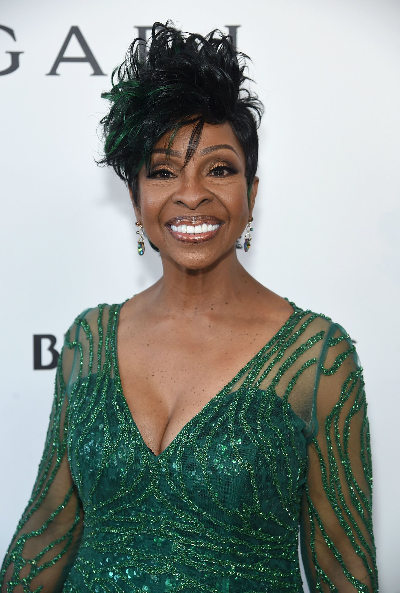 Happy birthday Gladys Knight 