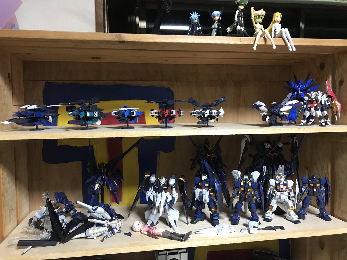 𓂺天探女𓂺 على تويتر すごく贅沢な飾り方してる気がする ガンプラ 𓂺天探女𓂺 على تويتر すごく贅沢な飾り方してる気がする ガンプラ