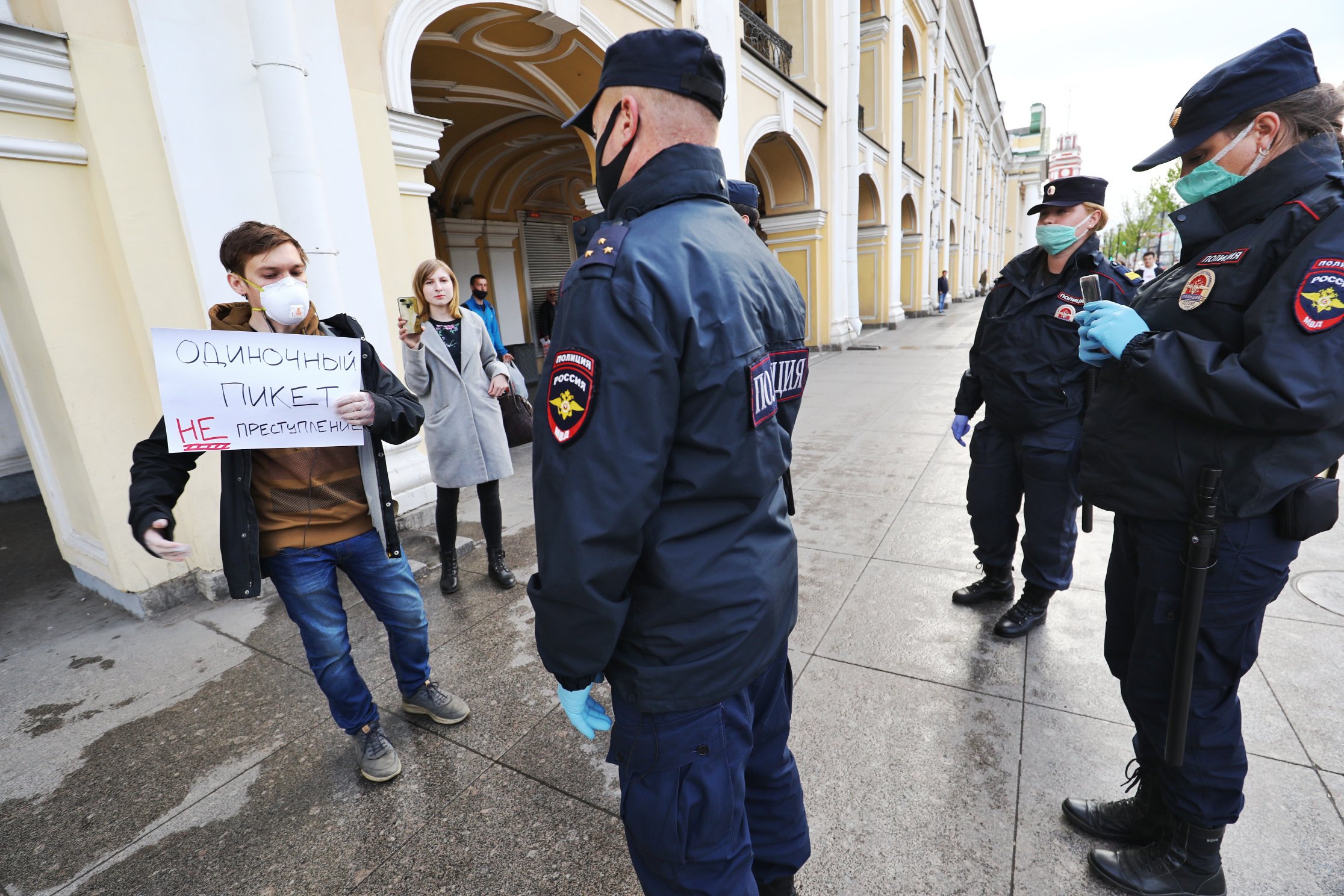 EZHihfLXgAQIMec?format=jpg&name=4096x409