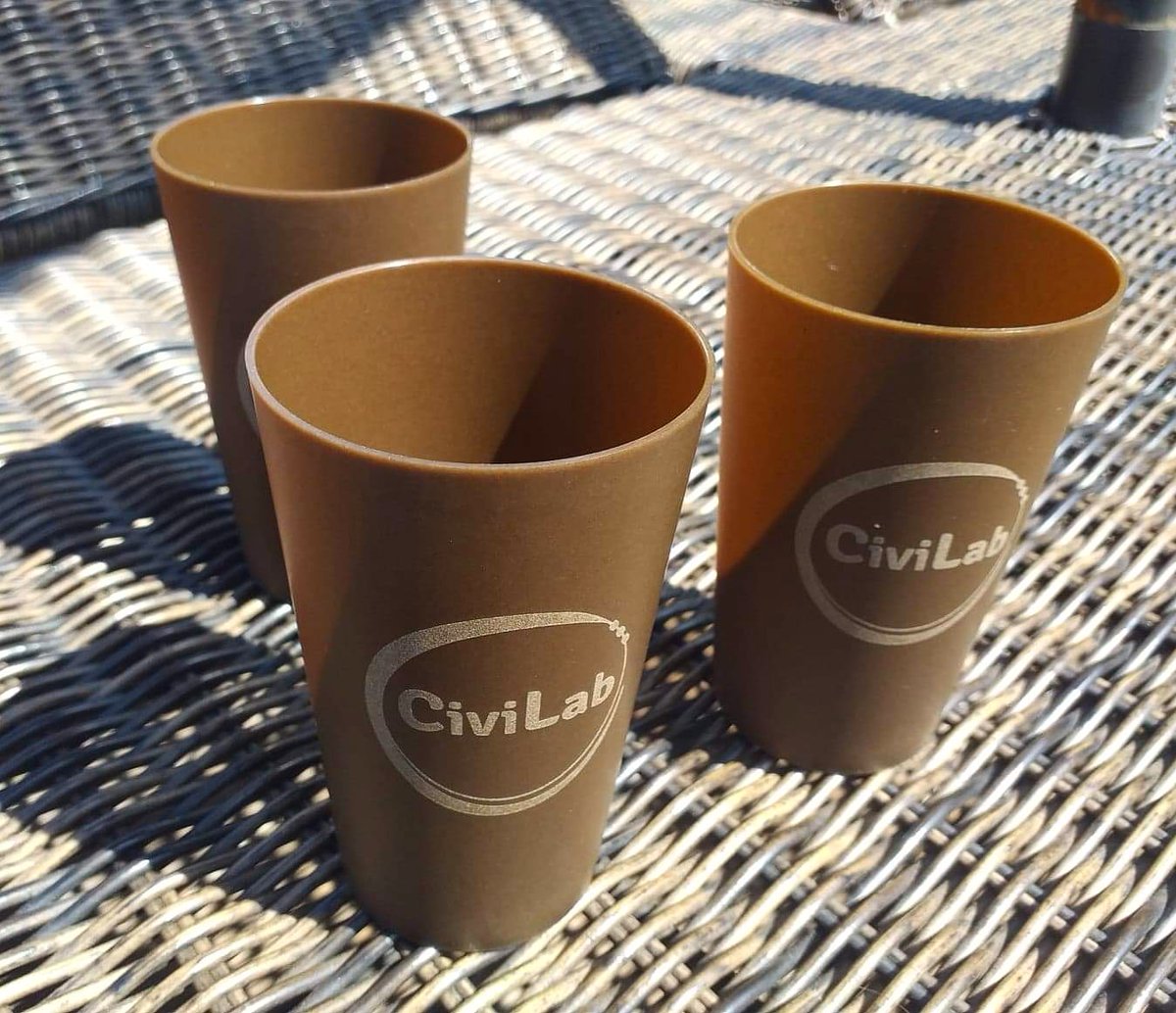 Et si à la reprise des regroupement était synonyme d'utilisation de produits naturels et locaux ?

#mongobeletenlin est désormais personnalisable par gravure. Entreprises, associations,.. vous pouvez y apposer votre logo, sans encre ! 🌱
#ecologie #ZeroDechet