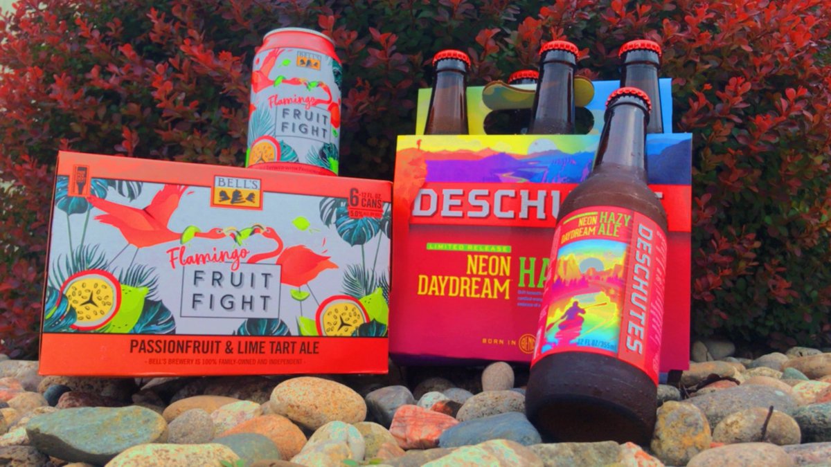 🚨New Beer Alert🚨 

@BellsBrewery Flamingo Fruit Fight
@DeschutesBeer Neon Daydream 

Are you #TeamFruity or #TeamHazy?