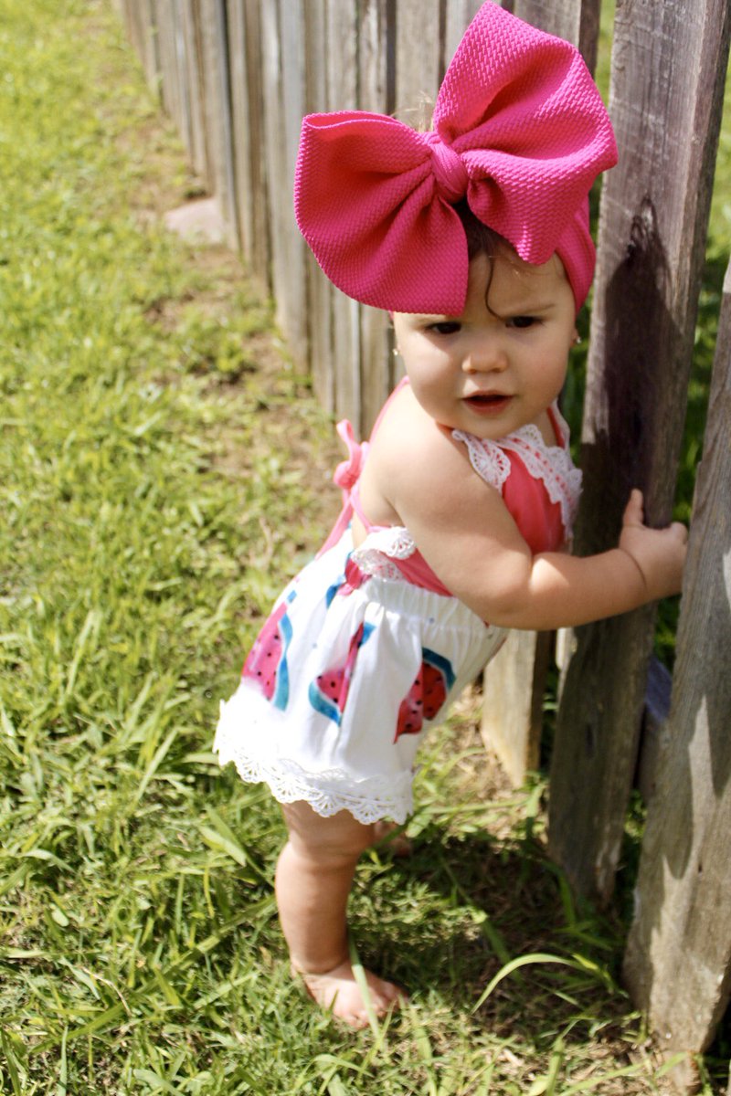 Thank you for the bow @ruthandfaith 💕🎀