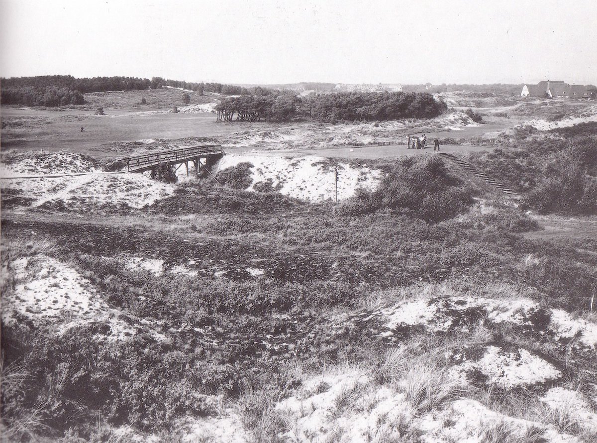 #TBT La Mer's signature 10th hole, 1938. A tee shot must be threaded through the coastal sand dunes to find this large, firm, undulating putting surface in regulation. Are you up to this true test of golf? #linksgolf #golfinfrance #top100golfcourse