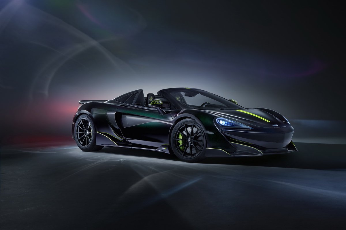 autoxpressMX's tweet photo. Un paquete estético inspirado en la araña venenosa europea Segestria Florentina (penúltima foto), cuyos colmillos son de un vivo color verde.  #600LT #mclaren #MSO #SegestriaBorealis #Spider https://t.co/8QD9IbhanJ https://t.co/g6HgsdPHrR