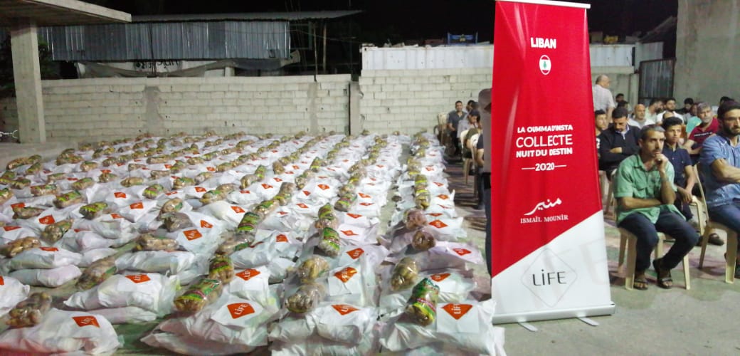 LIFEONGfr's tweet photo. @Ismaïl Mounir a proposé à sa communauté le soir de la 27e nuit de récolter des dons pour les réfugiés syriens au Liban 🇱🇧💪🏻
👉🏻 39 000€ ont été récoltés en seulement quelques heures ce qui a permis de distribué 800 colis!
Encore un grand merci à tous❤️
 
#lifeong #ramadan2020 https://t.co/Tckgo5IwPl