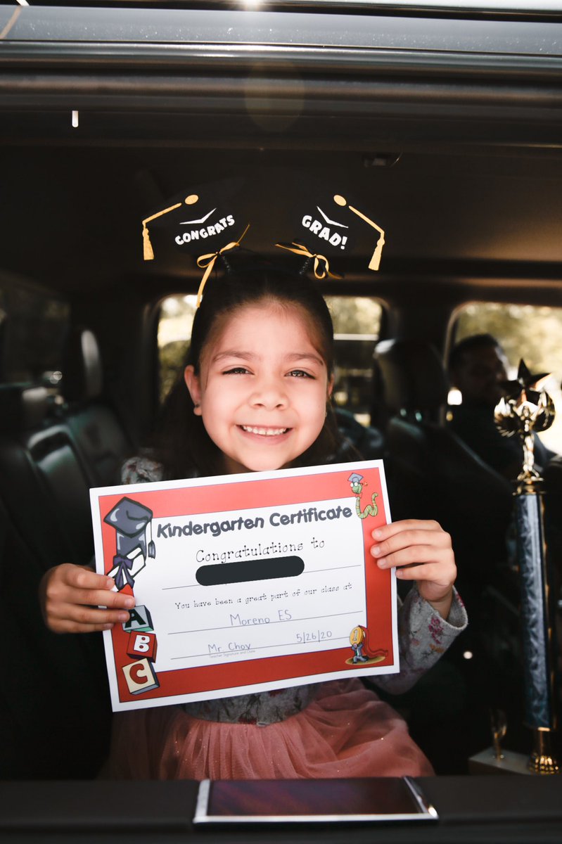 Making the best of our situation! Drive thru kindergarten graduation 🎓