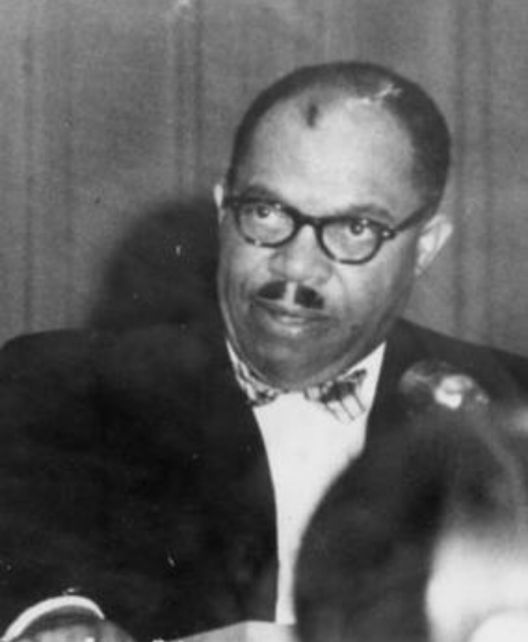 𝐭. 𝐫. 𝐦. 𝐡𝐨𝐰𝐚𝐫𝐝: an american civil rights leader, fraternal organization leader, entrepreneur and surgeon, he was among the mentors to activists like fannie hamer and aaron henry. he played a role in the investigation of the kidnapping and murder of emmett till.