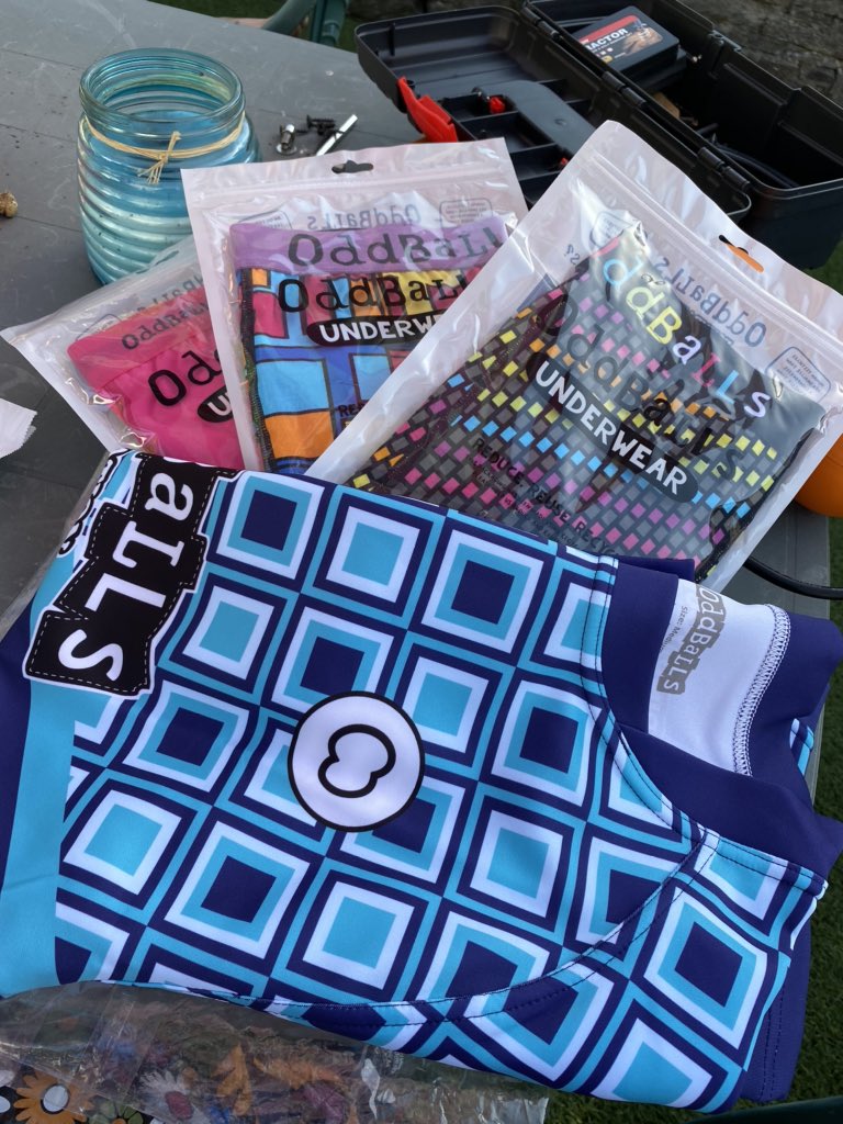 kyliearcher97's tweet photo. @myoddballs sorting me out during this lockdown😍🔥 use discount code ‘KYLIEARCHERSBALLS’ for 10% off!!! #raisingawareness https://t.co/RLgs0TzKUd