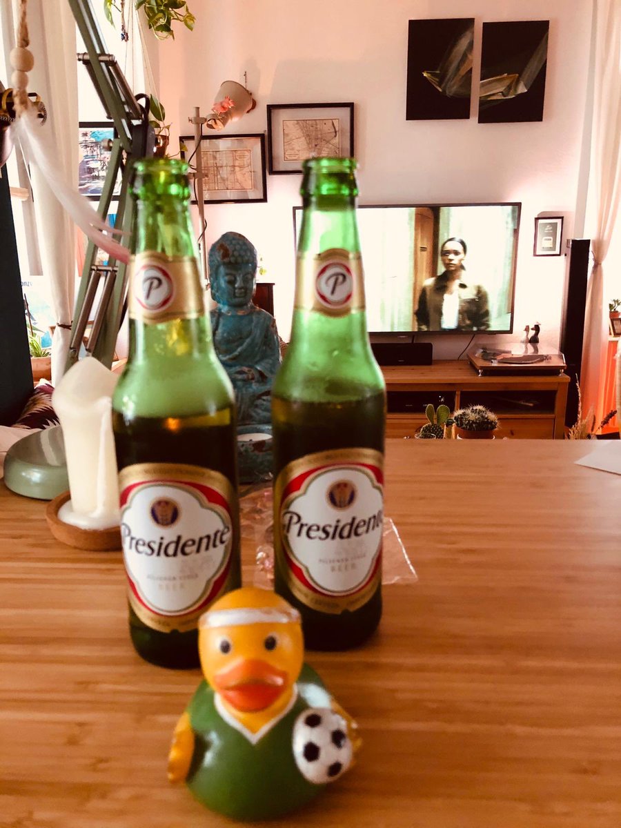 WandererDuckies's tweet photo. If we can’t #travel, we can travel through beers of this amazing world🍻 this one is #presidente from #dominicanrepublic  bought from an exotic markt in #vienna🔥 Our very first blog post soon to come #wandererduckies #stayhome #staysafe

@PresidenteBeer @RepDominicana1 https://t.co/ZiANJGI4QP