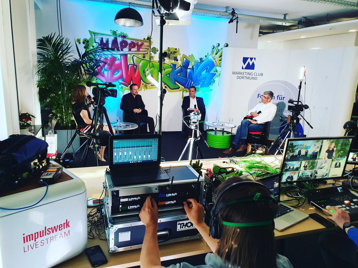 Virtuelle Messen, so die Referenten, seien eine Übergangslösung. Jedoch habe die Krise der Digitalisierung in Deutschland einen klaren Schub gegeben. Hybride Formate, so die Referenten, seien daher die Zukunft.

Ich bin gespannt was uns erwartet.