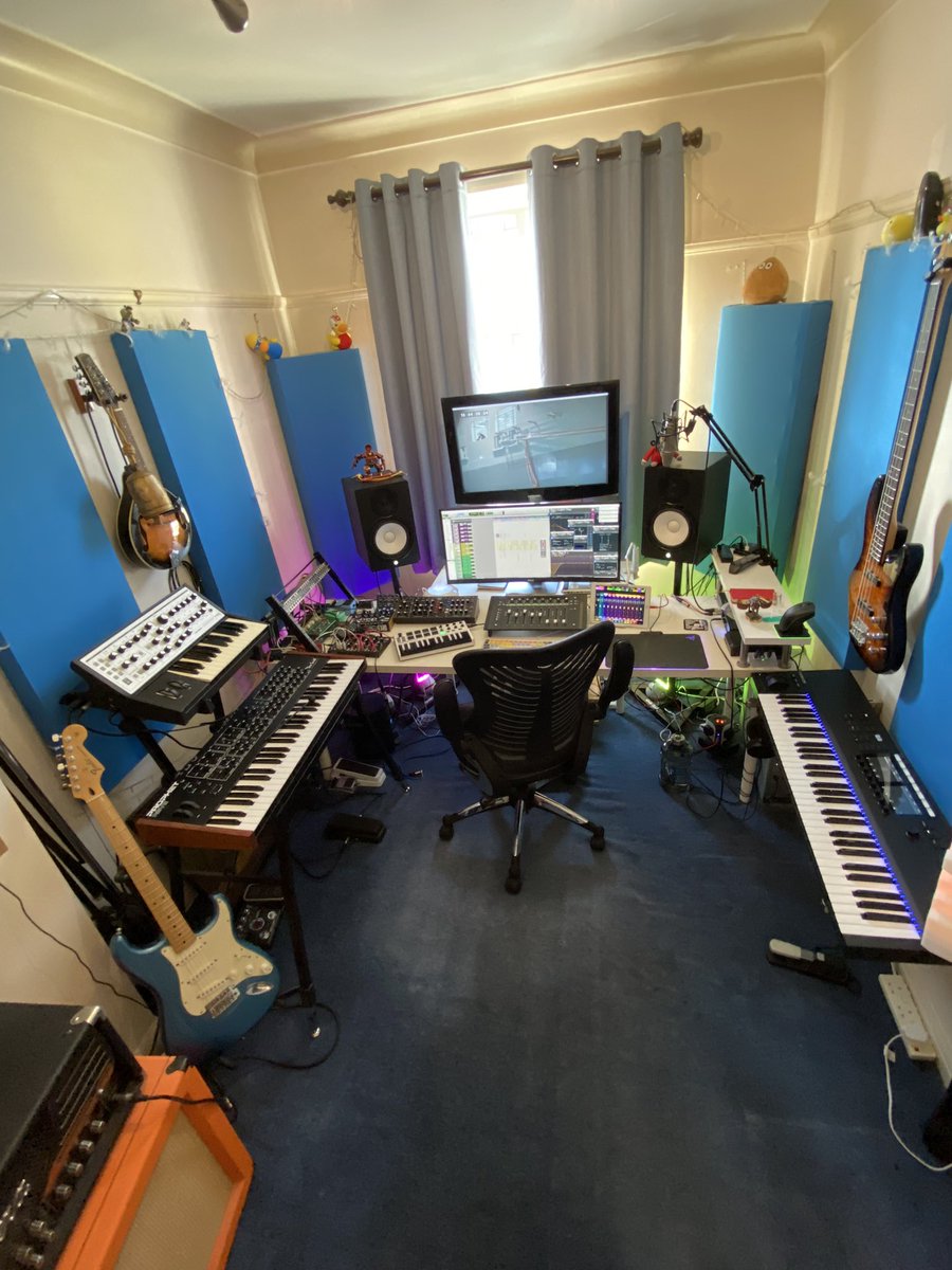 The Kurzweil is gone and had been swapped for a <a href="/NI_News/">Native Instruments</a> S61, very happy with the downsize &amp; upgrade in midi capabilities! Magic floating version was an optional extra.