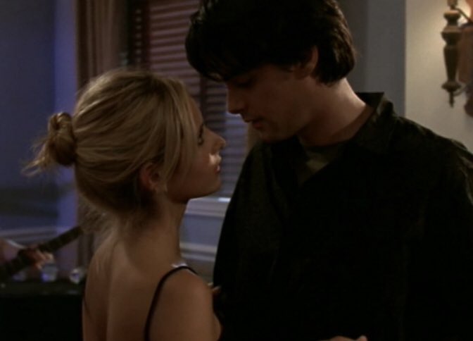 jennferatu's tweet photo. S4 E3 - The Harsh Light of Day
My favorite season 4 episode yet! I love having Spike back and I might love Xander/Anya more than Xander/Cordelia. But I disagree with Willow. I do not enjoy waiting to find out if a guy will call. Or daring guys like Parker.
#BuffyFirstWatch https://t.co/uyiTaAcfs9