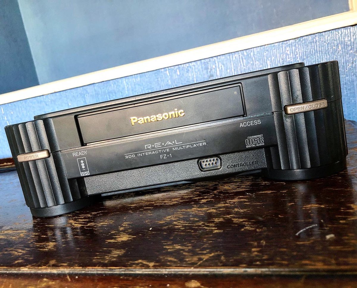 CrtHeaven's tweet image. #OnThisDay in #2003 - the #3DOCompany filed for chapter 11 bankruptcy protection. What are your thoughts on #3DO in general? #retrogaming #90s #panasonic3do #3dofz1 #real3do #videogames #instagaming #32bit #cdrom #throwbackthursday #needforspeed #roadrash