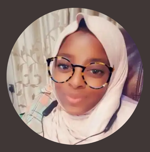 ayuba_muquadam's tweet photo. Na so I just sight this #muslimah #seetizen, I dey wonder if I fit enter DM buh ... I dey pray make e no end in tears, as per say she be ENGR, I no know book reach; neither does she look a fresher!
🤔 Reasoning the mata!
#WeAreFutarians https://t.co/okLZhW7q3y