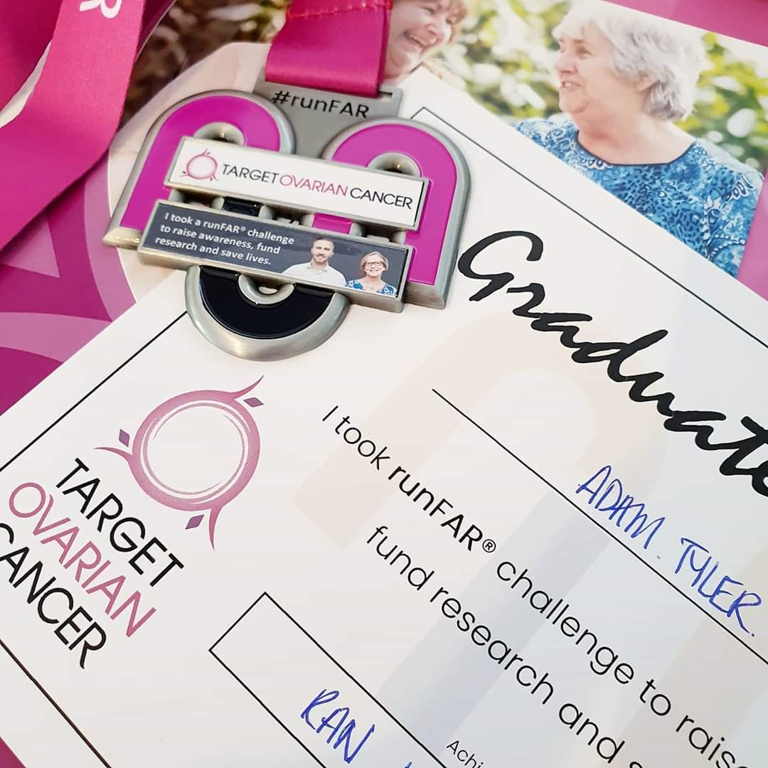 runFAR_Events's tweet photo. #inspiration Remember Adam? We featured his journey last month on #runFAR. This morning he RAN FOR A REASON.  He wasn't really "feeling it" first thing but then thought about the charity challenge he'd signed up for yesterday for @TargetOvarian #ovariancancer #running https://t.co/XiZqUG8pq1