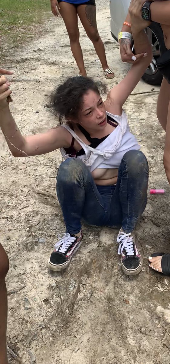 chainaanicole's tweet photo. Shorty got that ass whooped 😂 #bigactive #yessir #columbusga #ididthat #fytm video is on instagram @mac.chee https://t.co/RqlcxnYmZU